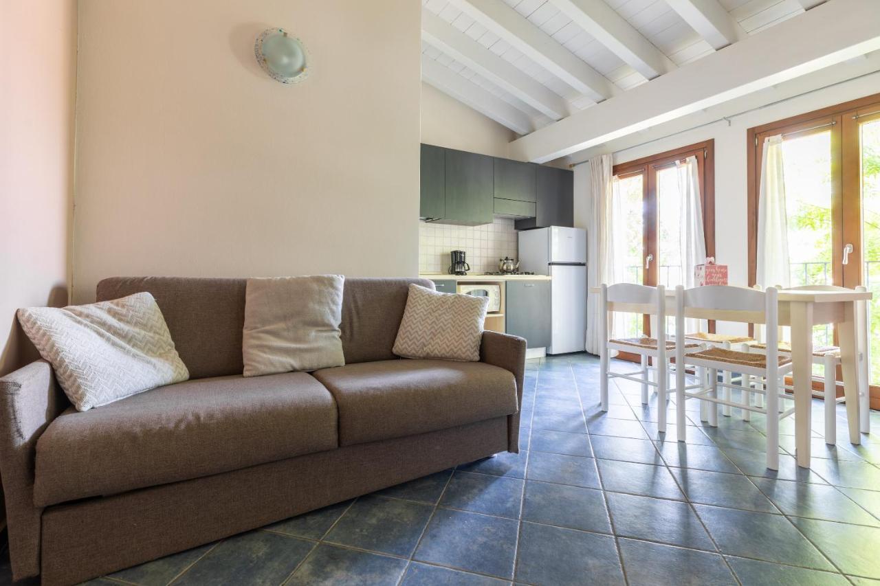 Residence Il Melograno Manerba del Garda Eksteriør billede