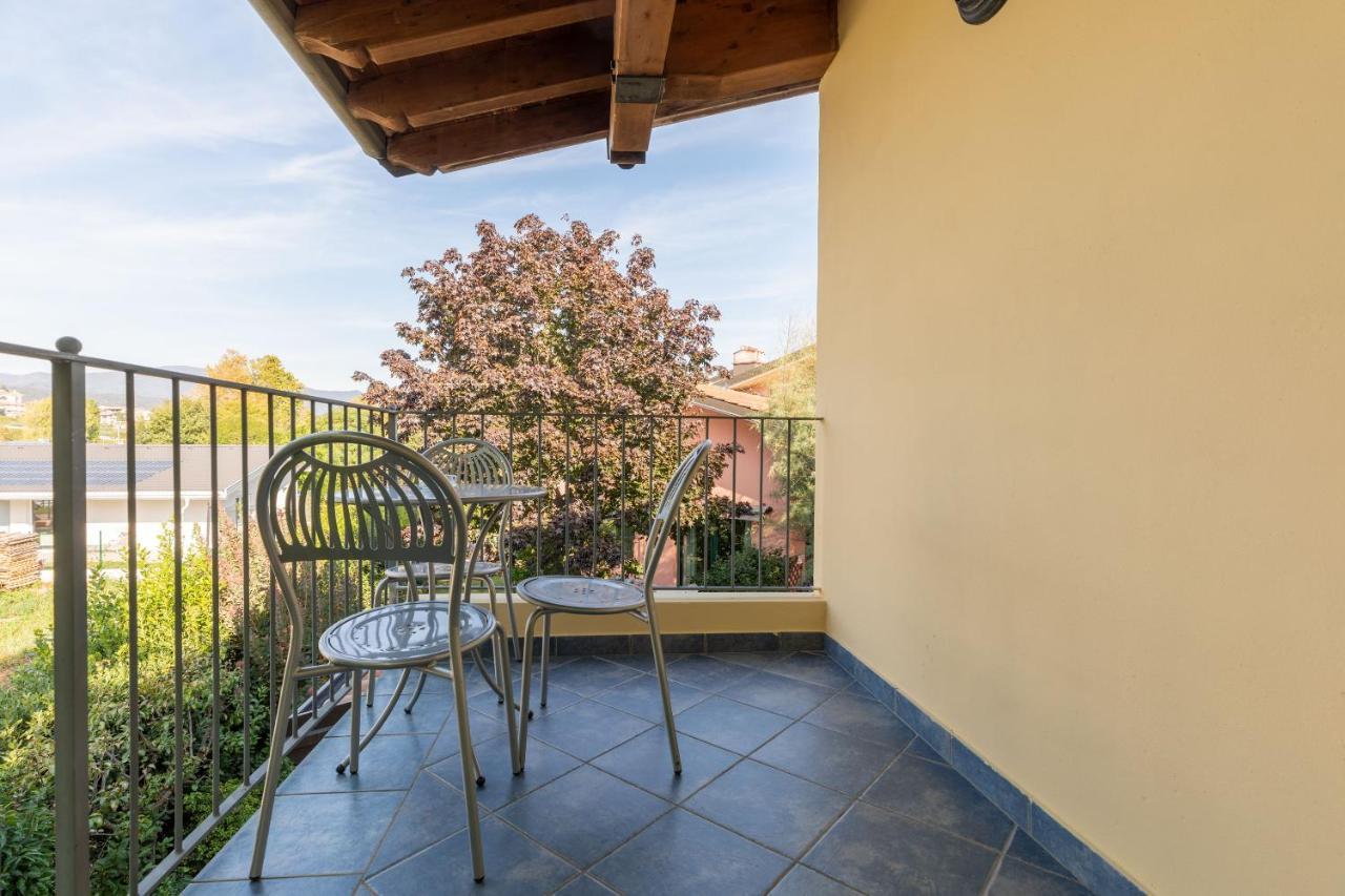 Residence Il Melograno Manerba del Garda Eksteriør billede
