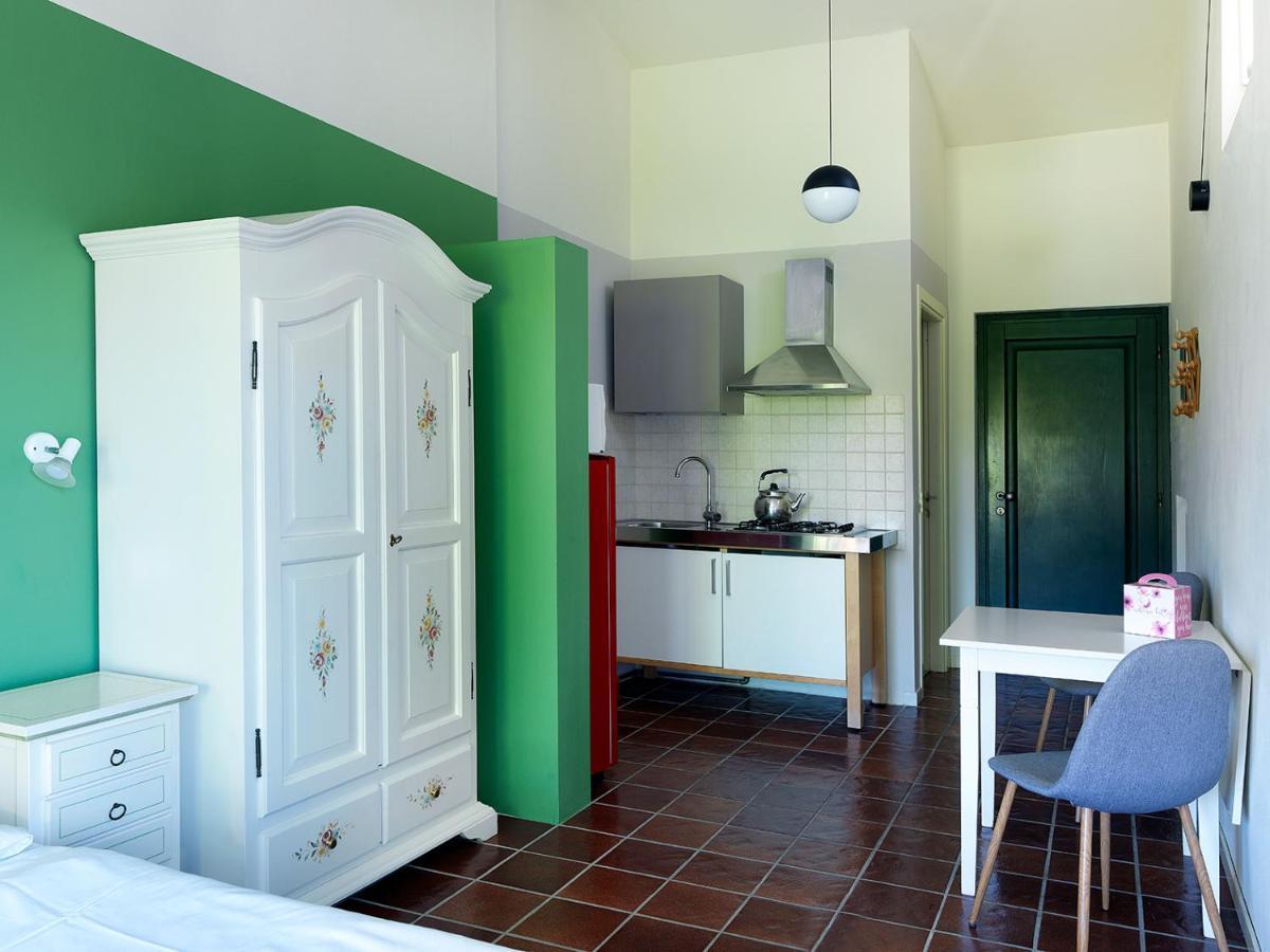 Residence Il Melograno Manerba del Garda Eksteriør billede