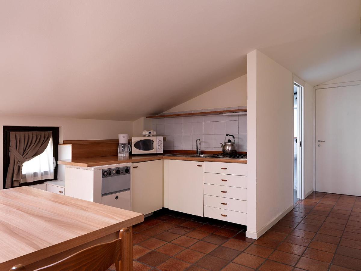 Residence Il Melograno Manerba del Garda Eksteriør billede