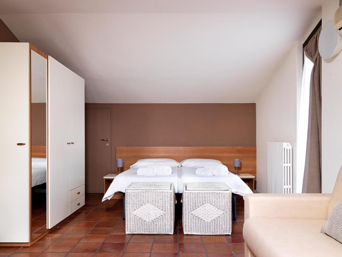 Residence Il Melograno Manerba del Garda Eksteriør billede