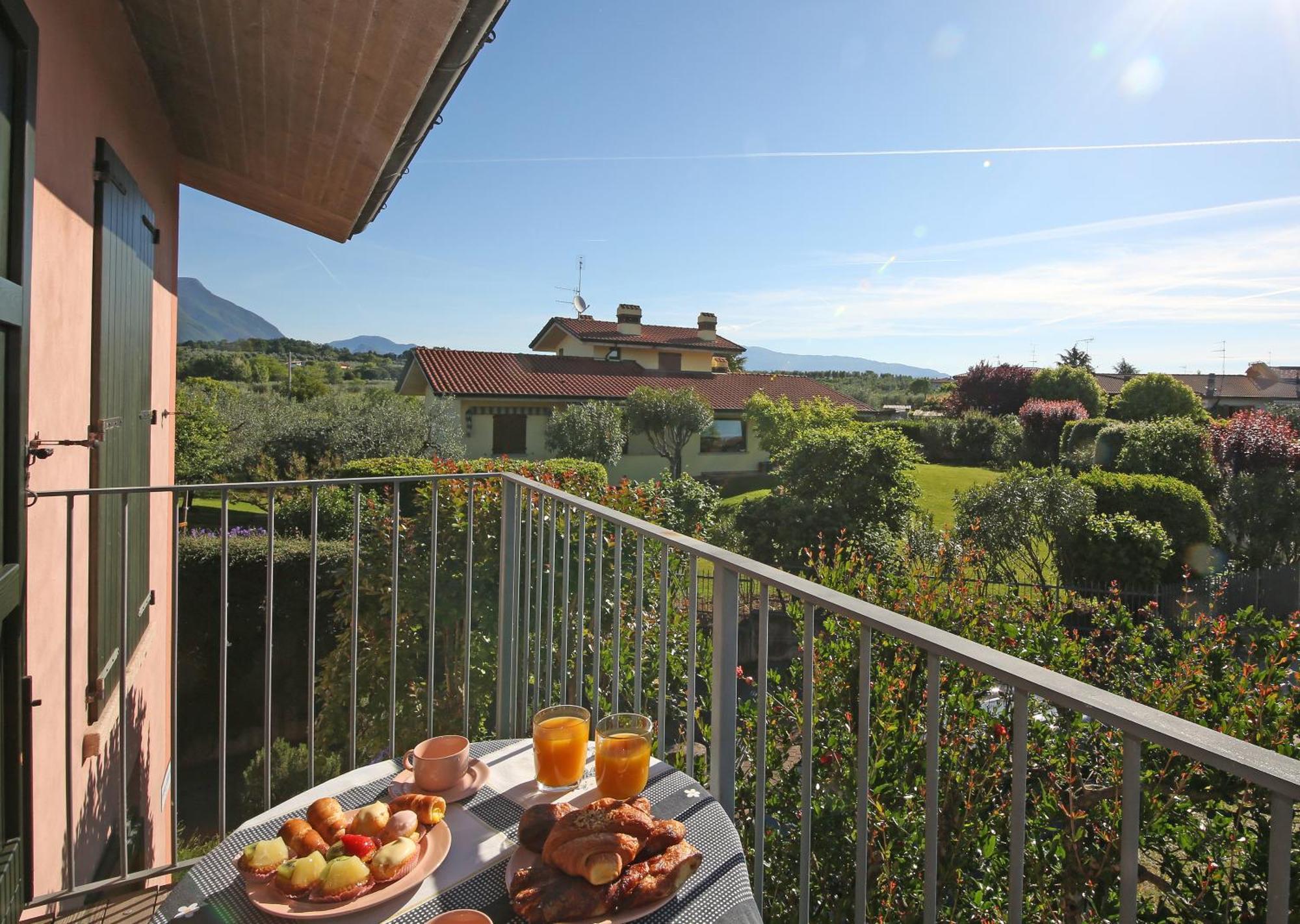 Residence Il Melograno Manerba del Garda Eksteriør billede